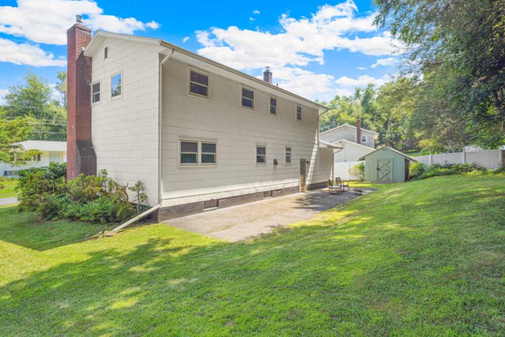 32 Redwood Road, Saugerties, NY 12477 - Photo 20 of 25