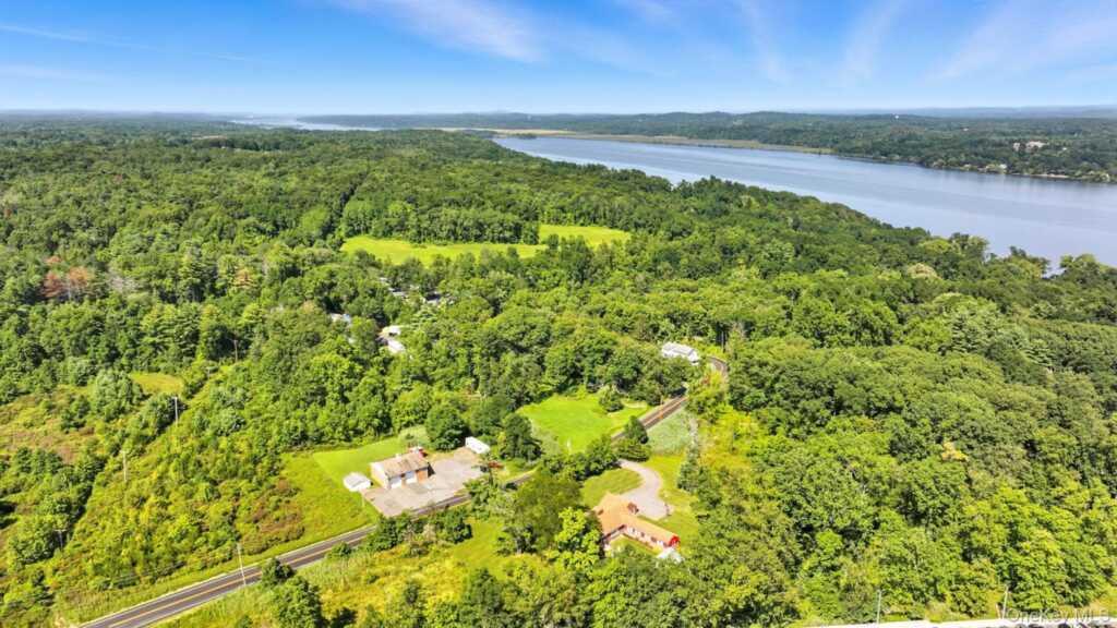 620 Ulster Landing Road, Saugerties, NY 12477 - Photo 11 of 41