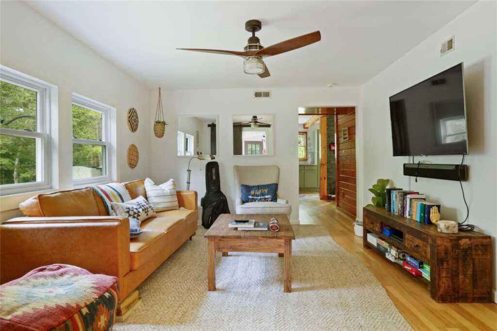 1338 Glasco Turnpike, Saugerties, NY 12477 - Photo 8 of 48