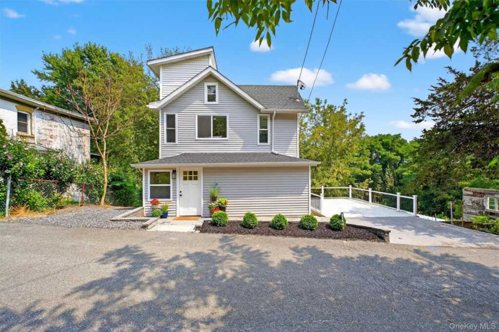 206 Willow Street, Kingston, NY 12401 - Photo 37 of 50