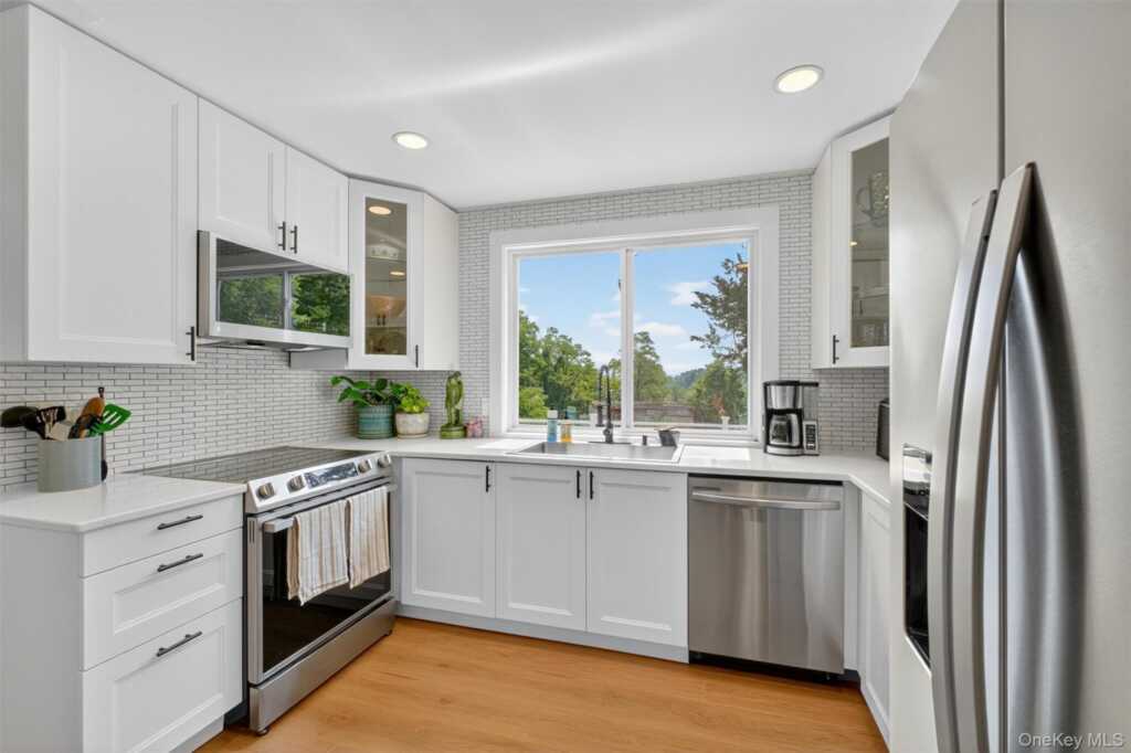 206 Willow Street, Kingston, NY 12401 - Photo 48 of 50