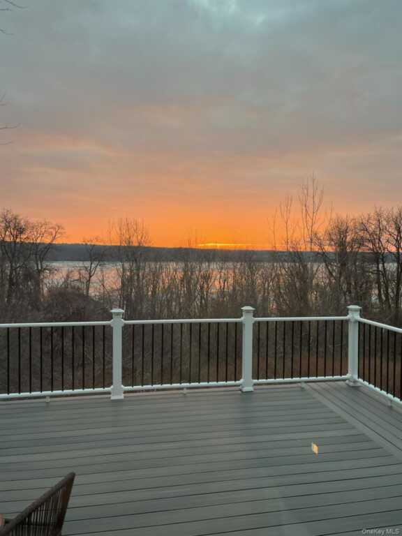 206 Willow Street, Kingston, NY 12401 - Photo 8 of 50