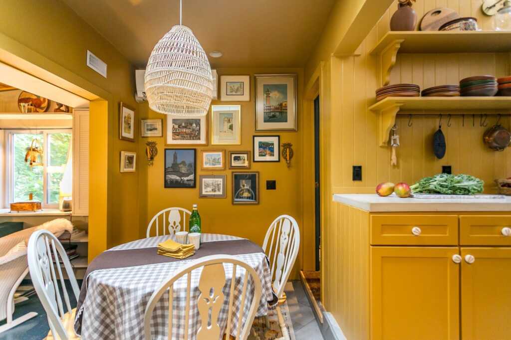28 PineGrove Street, Woodstock, NY 12498 - Photo 10 of 31