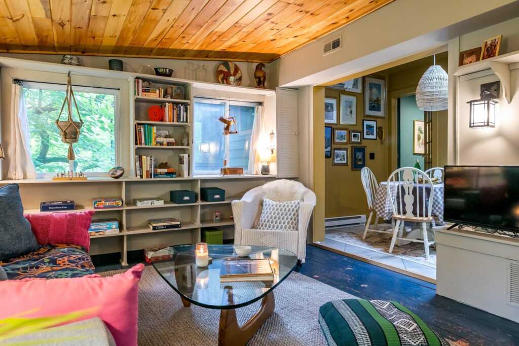 28 PineGrove Street, Woodstock, NY 12498 - Photo 12 of 31