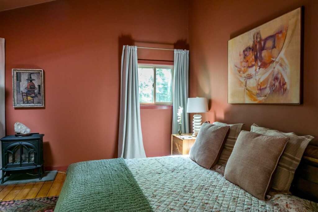28 PineGrove Street, Woodstock, NY 12498 - Photo 15 of 31