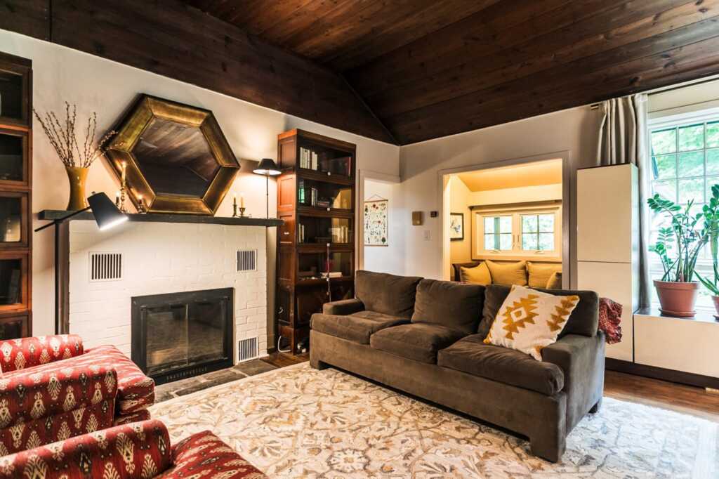 28 PineGrove Street, Woodstock, NY 12498 - Photo 8 of 31