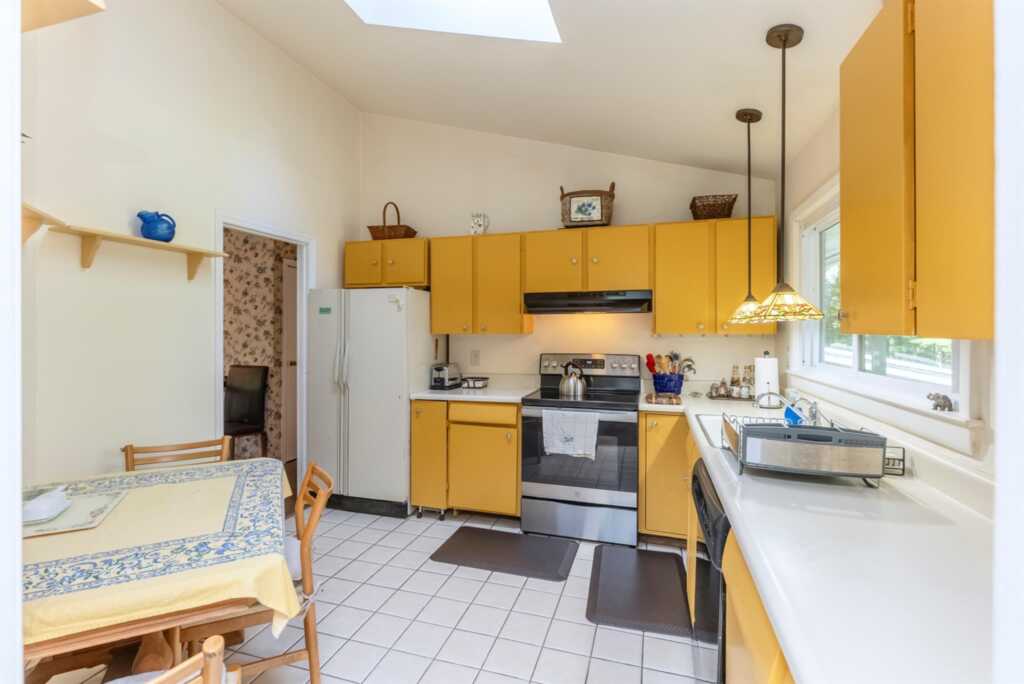 12 Arnold Drive, Woodstock, NY 12498 - Photo 13 of 50