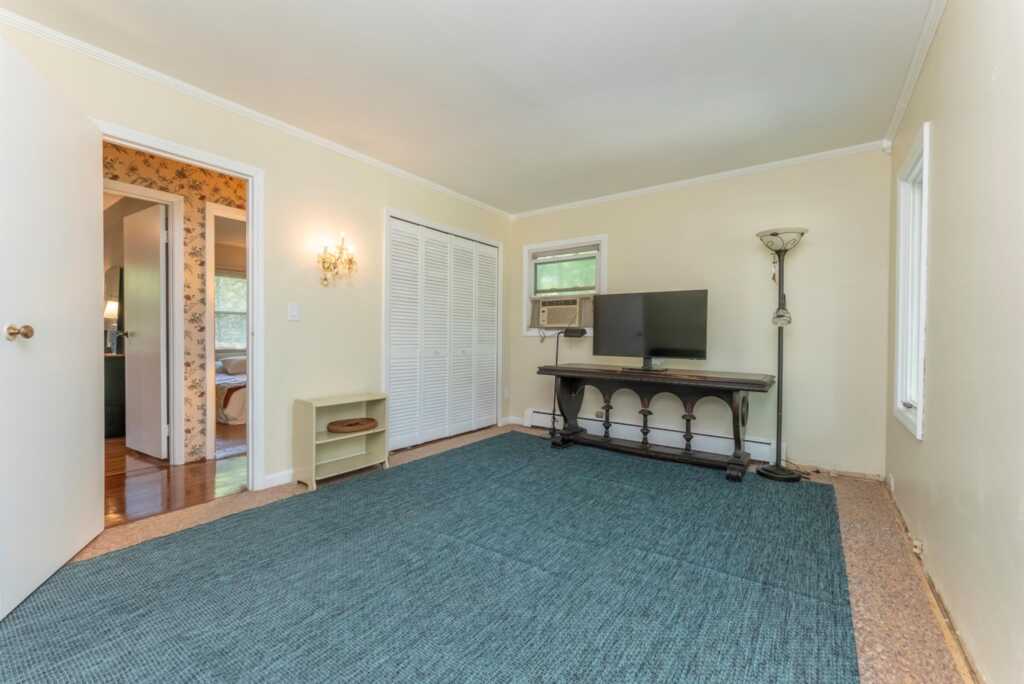 12 Arnold Drive, Woodstock, NY 12498 - Photo 23 of 50