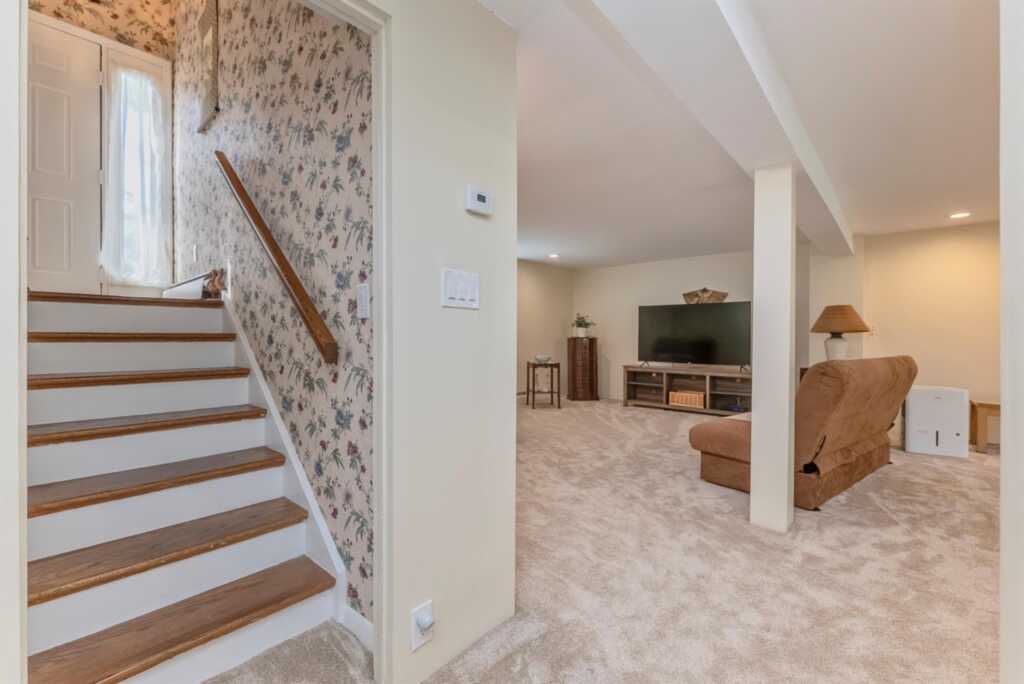 12 Arnold Drive, Woodstock, NY 12498 - Photo 24 of 50