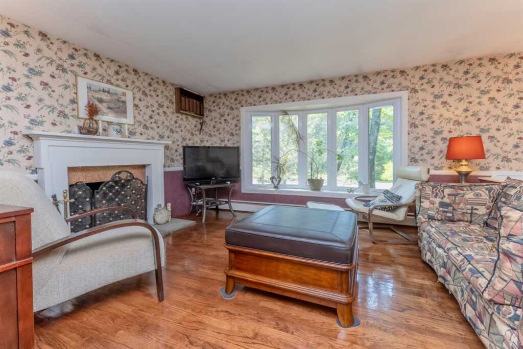 12 Arnold Drive, Woodstock, NY 12498 - Photo 4 of 50