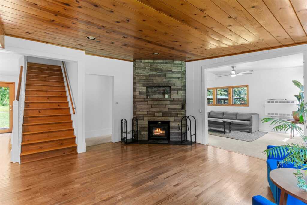 348 Old State Route 28, Hurley, NY 12433 - Photo 8 of 29