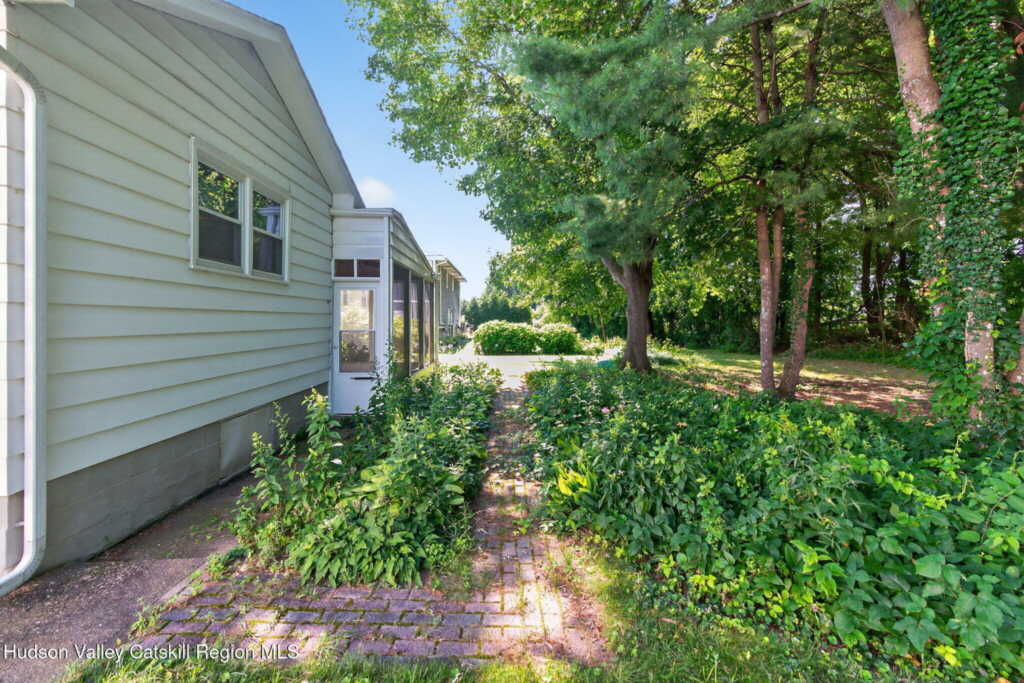 50 Lipton Street, Kingston, NY 12401 - Photo 34 of 36