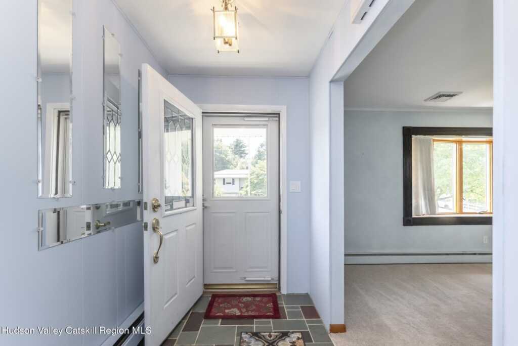 2 Dewitt Drive, Saugerties, NY 12477 - Photo 5 of 50