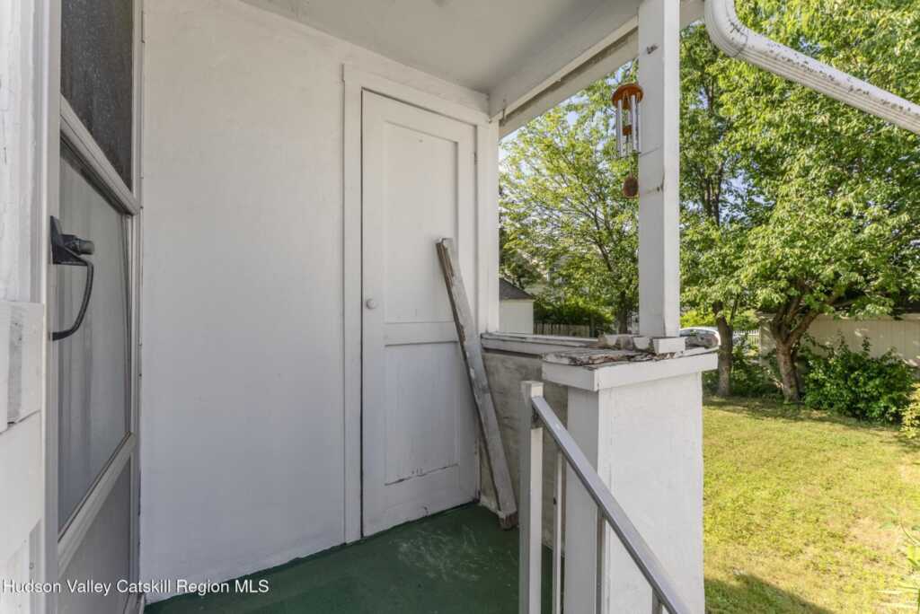 130 Wrentham Street, Kingston, NY 12401 - Photo 29 of 34