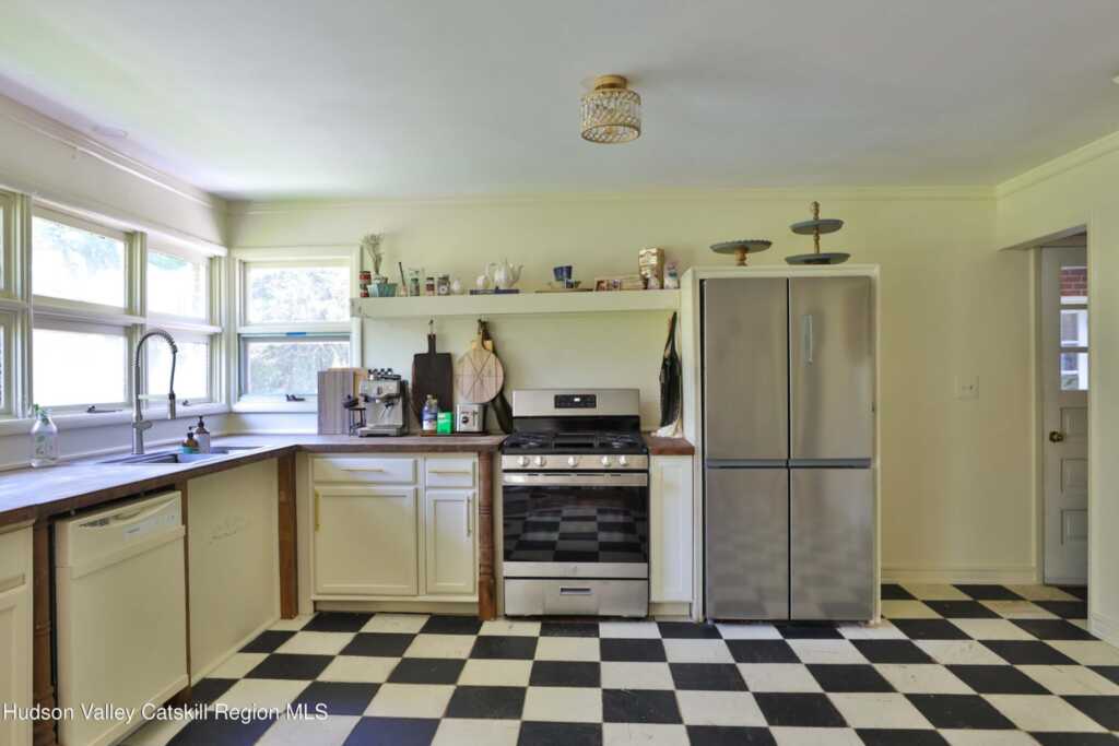 171 State Route 208, New Paltz, NY 12561 - Photo 8 of 28