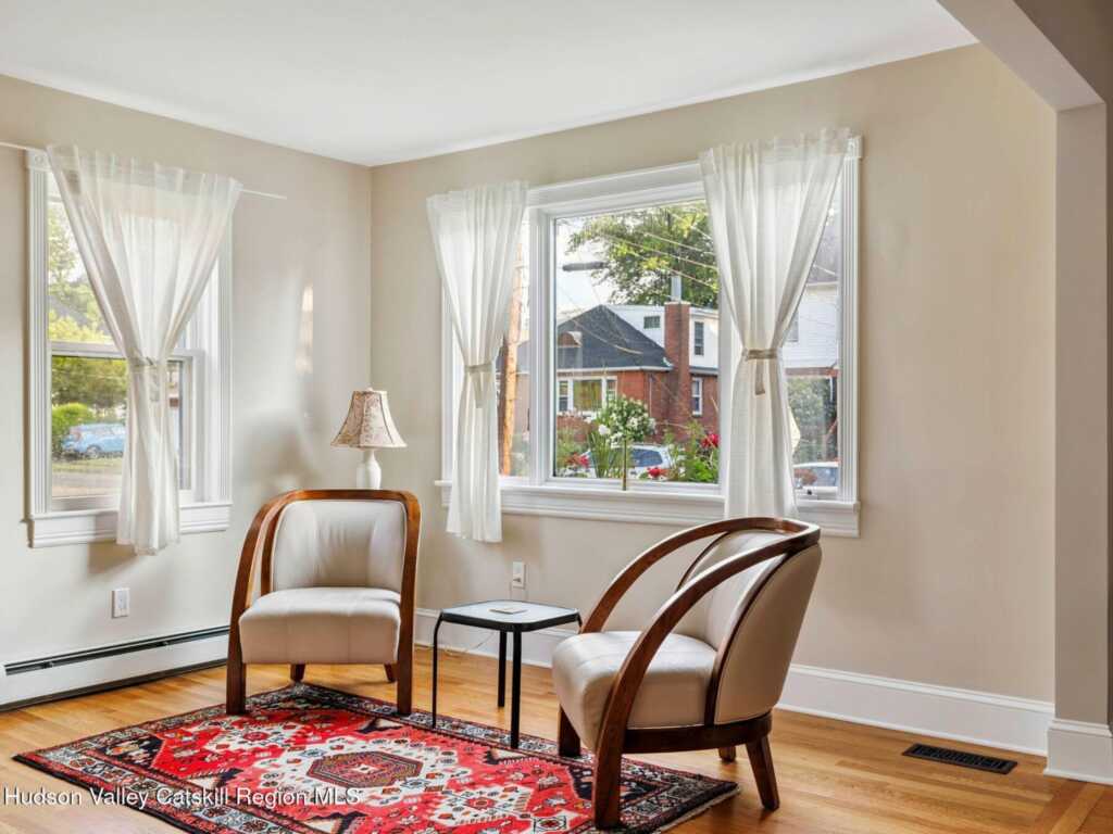 90 Emerson Street, Kingston, NY 12401 - Photo 5 of 47