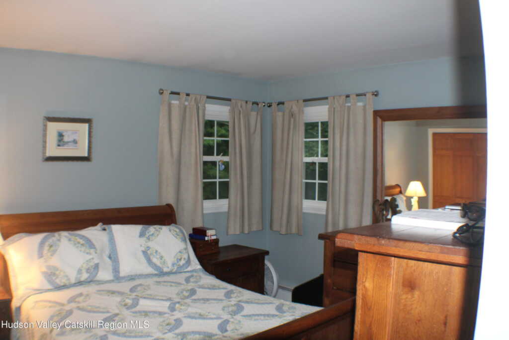 58 Elisa Landi Drive, Kingston, NY 12401 - Photo 14 of 25