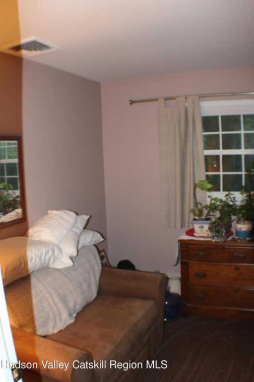 58 Elisa Landi Drive, Kingston, NY 12401 - Photo 16 of 25