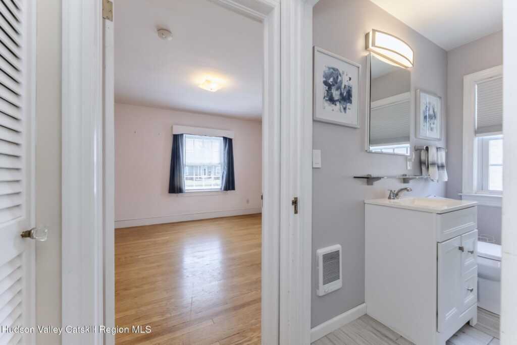 110 Harding Avenue, Kingston, NY 12401 - Photo 21 of 50