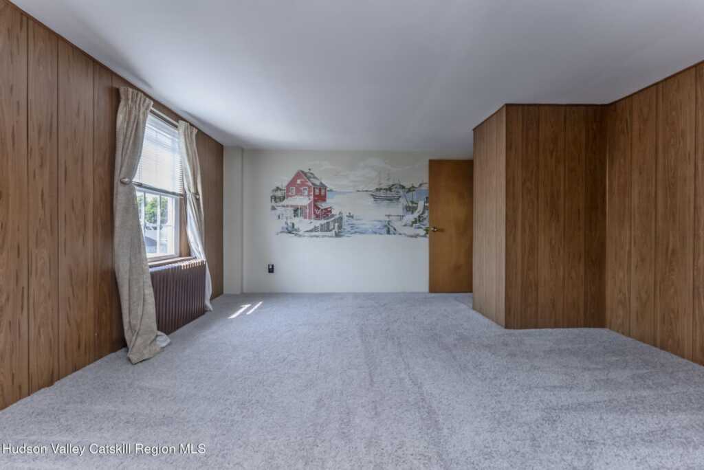 110 Harding Avenue, Kingston, NY 12401 - Photo 34 of 50