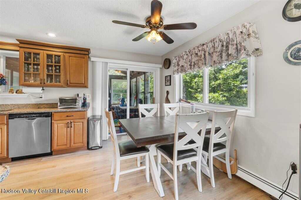 25 Terbar Loop, New Paltz, NY 12561 - Photo 7 of 32