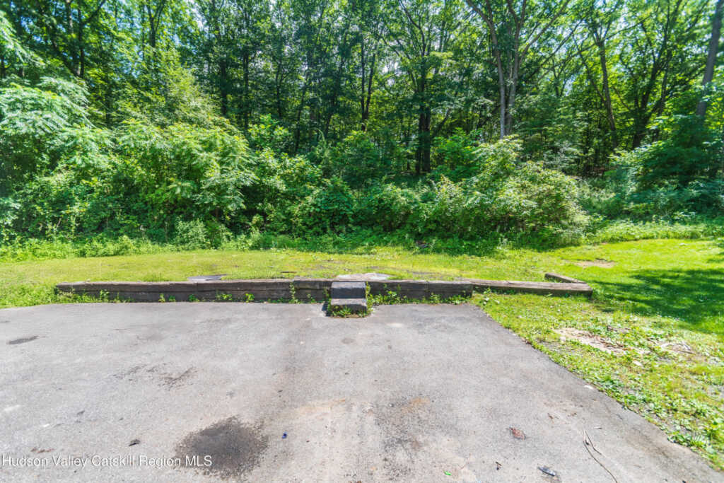 48 Petit Avenue, Kingston, NY 12401 - Photo 7 of 25