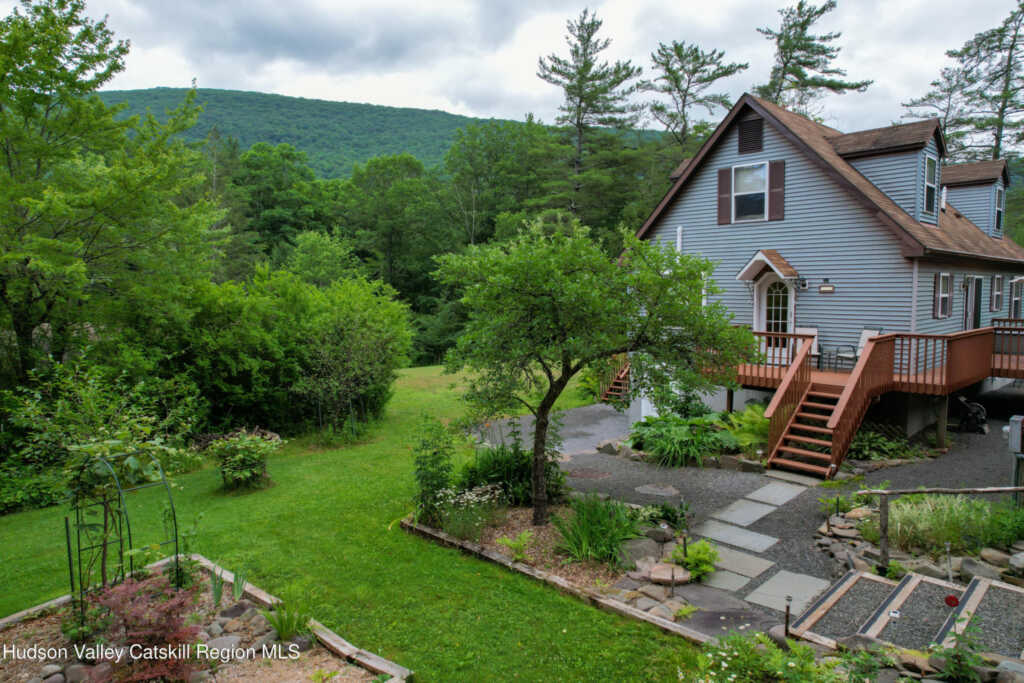 68 Garfield Road, Phoenicia, NY 12464 - Photo 27 of 43