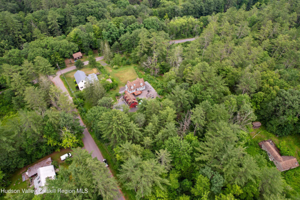 68 Garfield Road, Phoenicia, NY 12464 - Photo 34 of 43