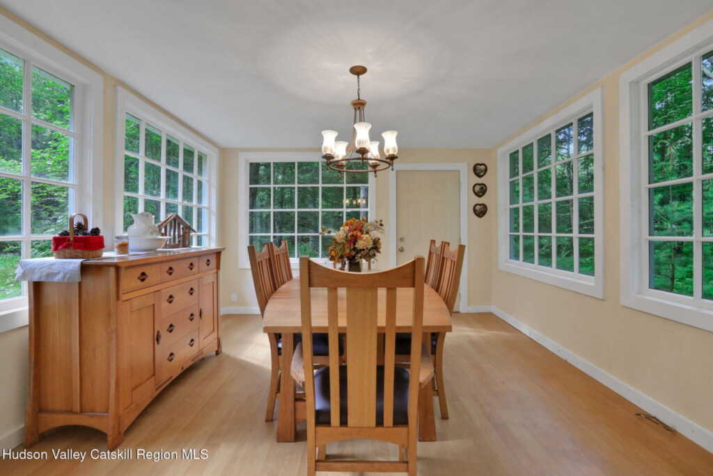 1055 Route 212, Saugerties, NY 12477 - Photo 12 of 21
