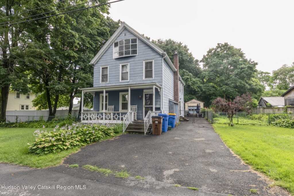 28 Tietjen Avenue, Kingston, NY 12401 - Photo 2 of 44