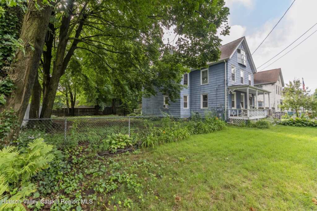 28 Tietjen Avenue, Kingston, NY 12401 - Photo 3 of 44