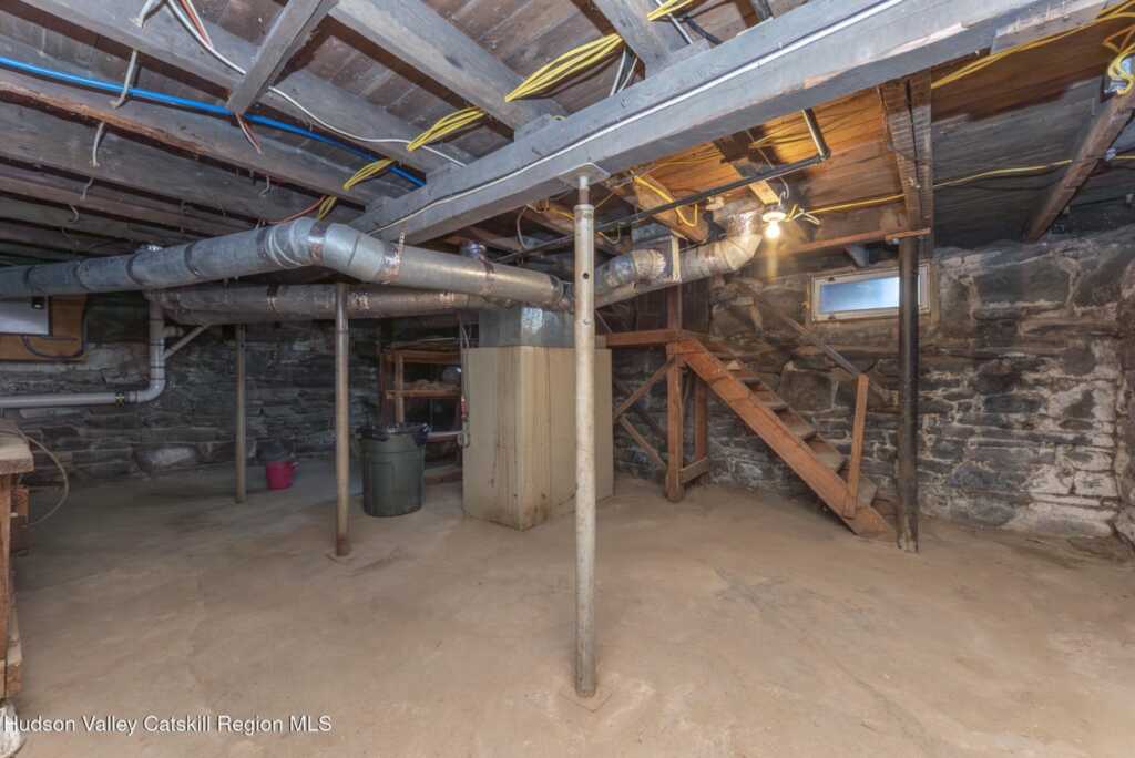 28 Tietjen Avenue, Kingston, NY 12401 - Photo 31 of 44