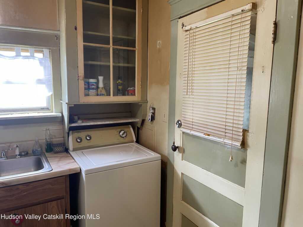 95 Yarmouth Street, Kingston, NY 12401 - Photo 21 of 40