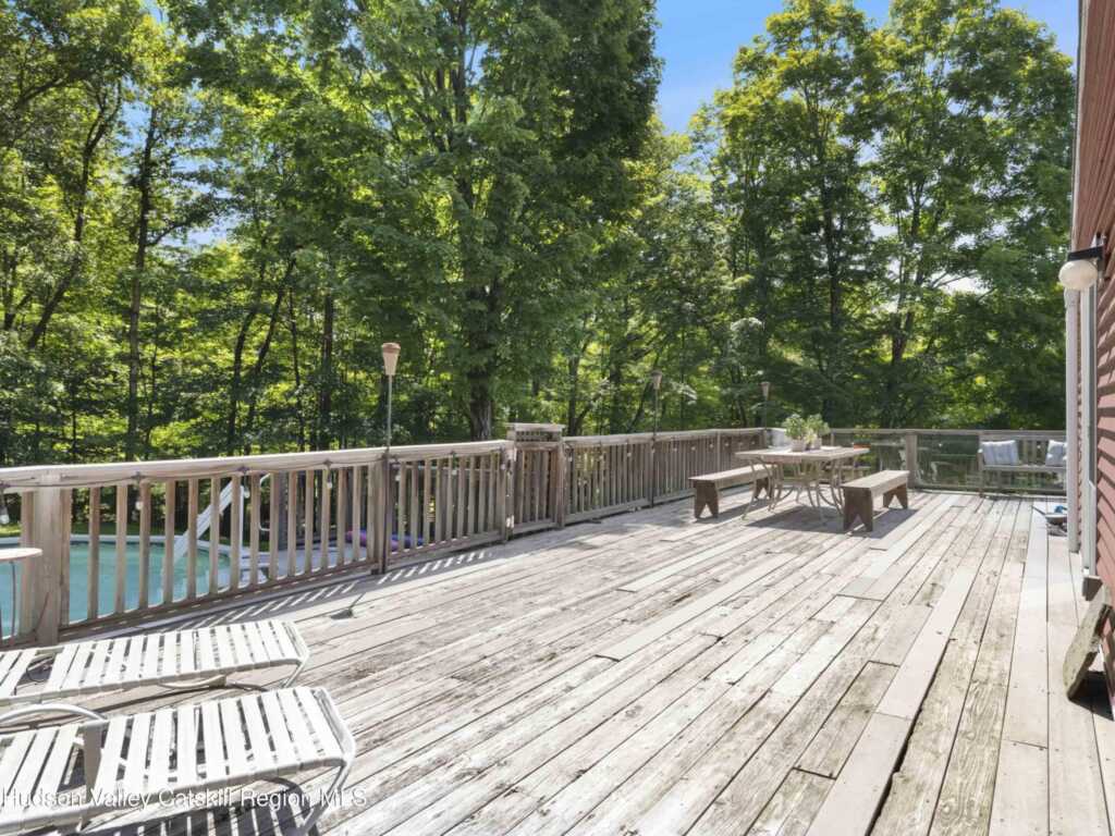 296 Maverick Road, Woodstock, NY 12498 - Photo 6 of 49