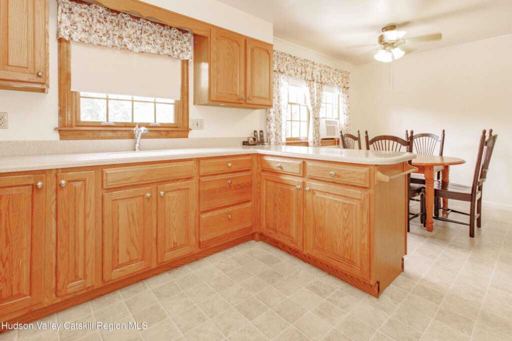 320 Pine St., Saugerties, NY 12477 - Photo 13 of 45