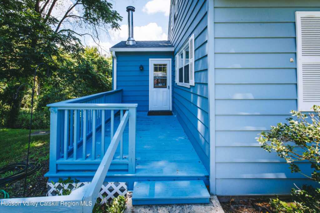 320 Pine St., Saugerties, NY 12477 - Photo 3 of 45