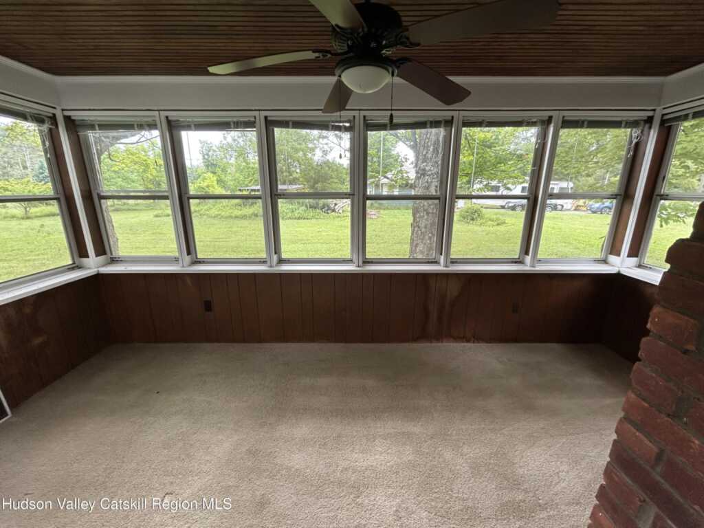 969 Blue Mountain Road, Saugerties, NY 12477 - Photo 9 of 23