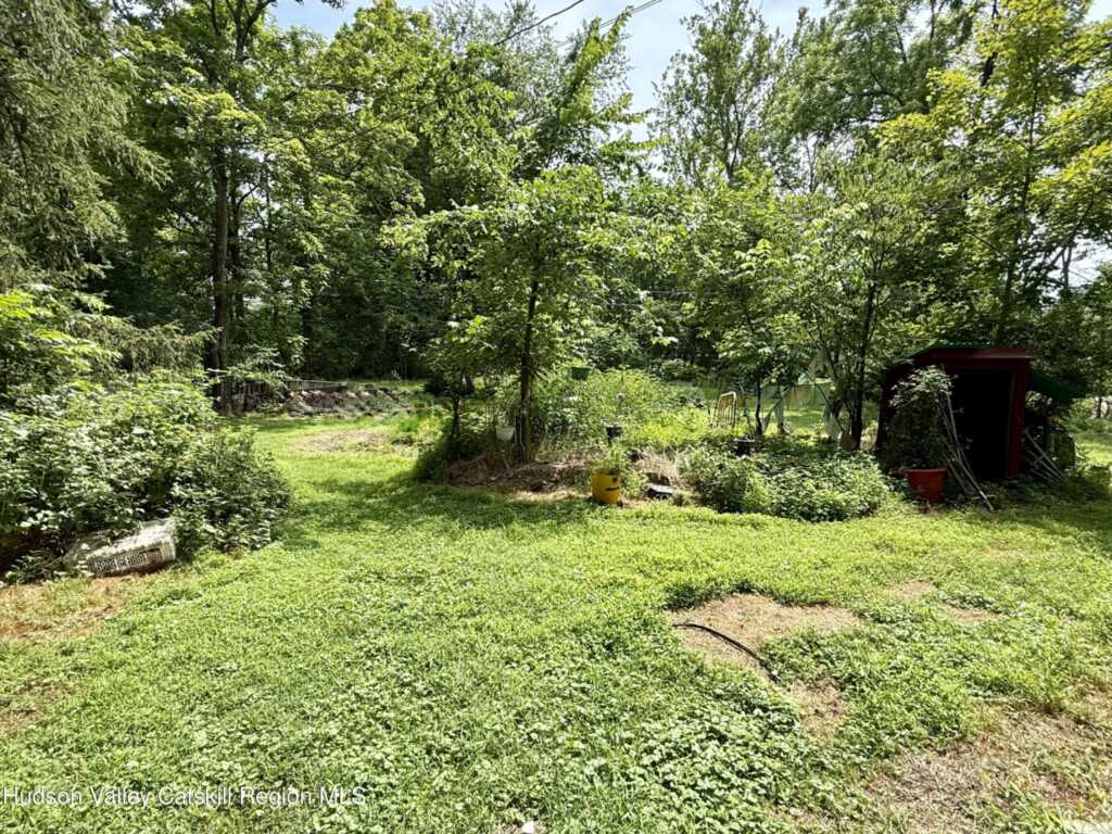 546 Berme Rd, High Falls, NY 12440 - Photo 4 of 50