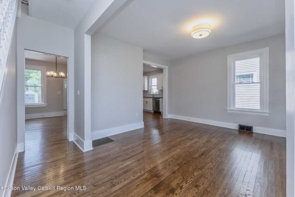 147 Greenkill Avenue, Kingston, NY 12401 - Photo 19 of 47