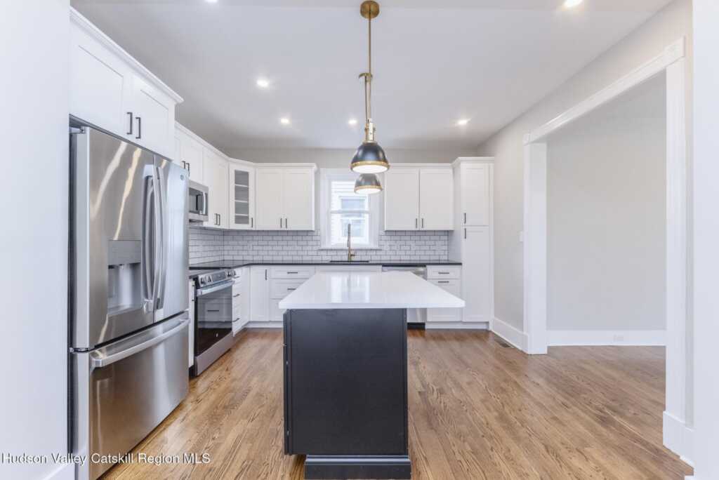 147 Greenkill Avenue, Kingston, NY 12401 - Photo 23 of 47