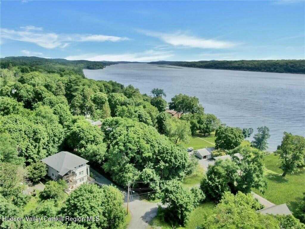 20 Bigelow Road, Unit #2, Saugerties, NY 12477