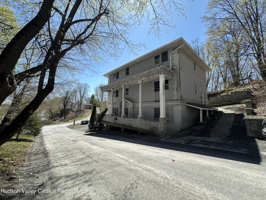 20 Bigelow Road, Unit #2, Saugerties, NY 12477 - Photo 2 of 28