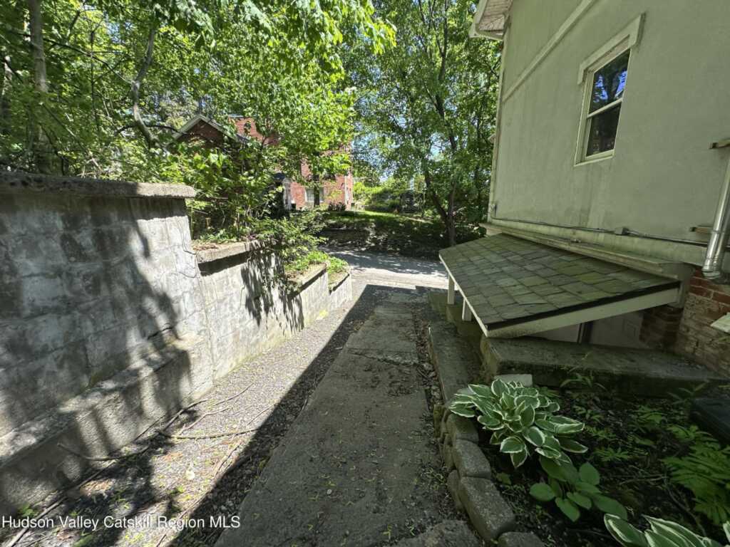 20 Bigelow Road, Unit #2, Saugerties, NY 12477 - Photo 3 of 28