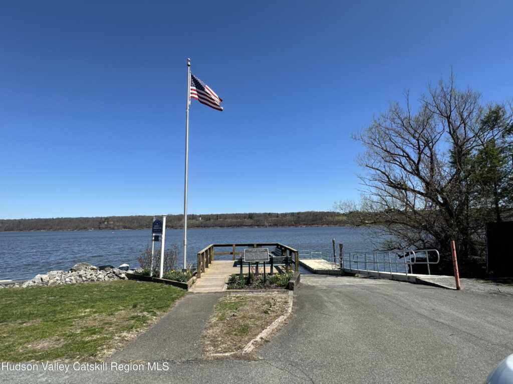 20 Bigelow Road, Unit #2, Saugerties, NY 12477 - Photo 5 of 28