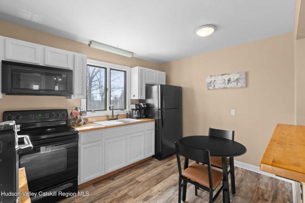 1920 Old Kings Highway, Saugerties, NY 12477 - Photo 9 of 20