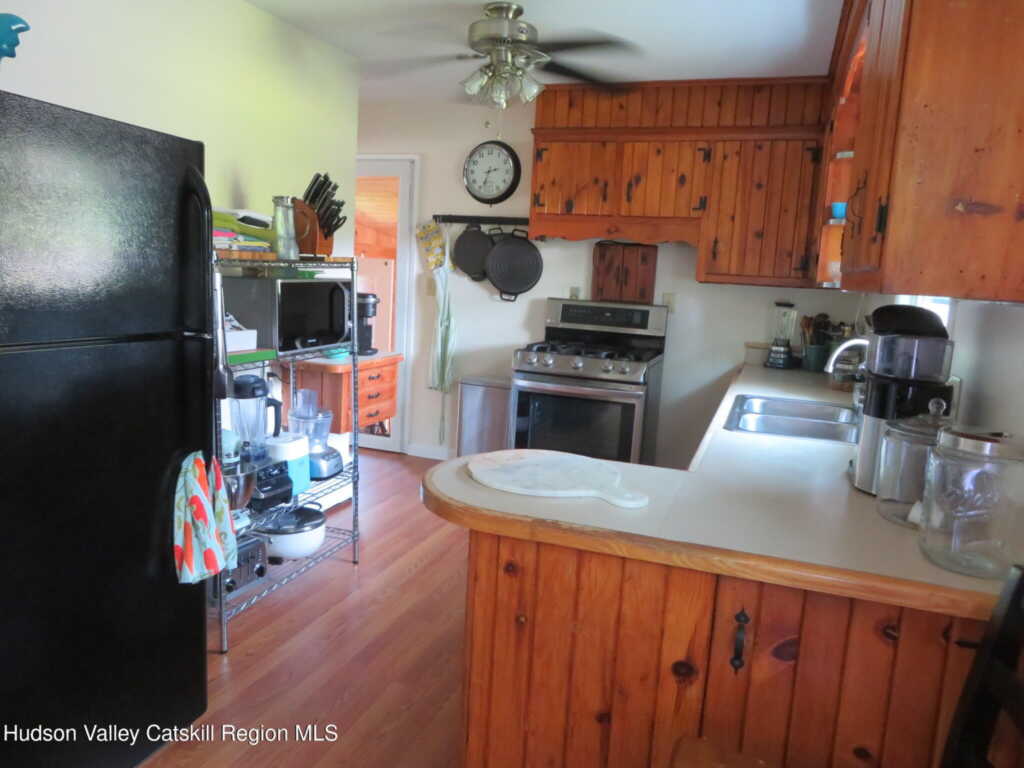 104 Benson Court, Hurley, NY 12443 - Photo 16 of 50