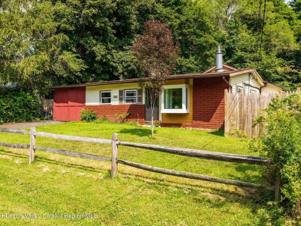 57 Overlook Drive, Woodstock, NY 12498