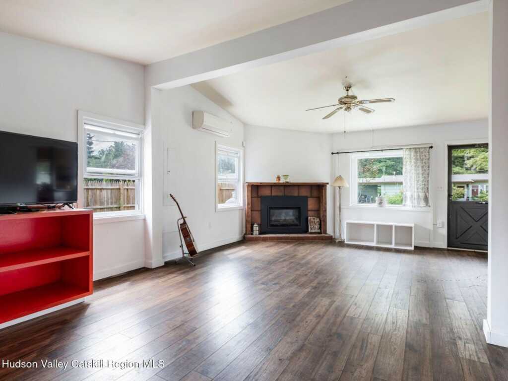 57 Overlook Drive, Woodstock, NY 12498 - Photo 5 of 20