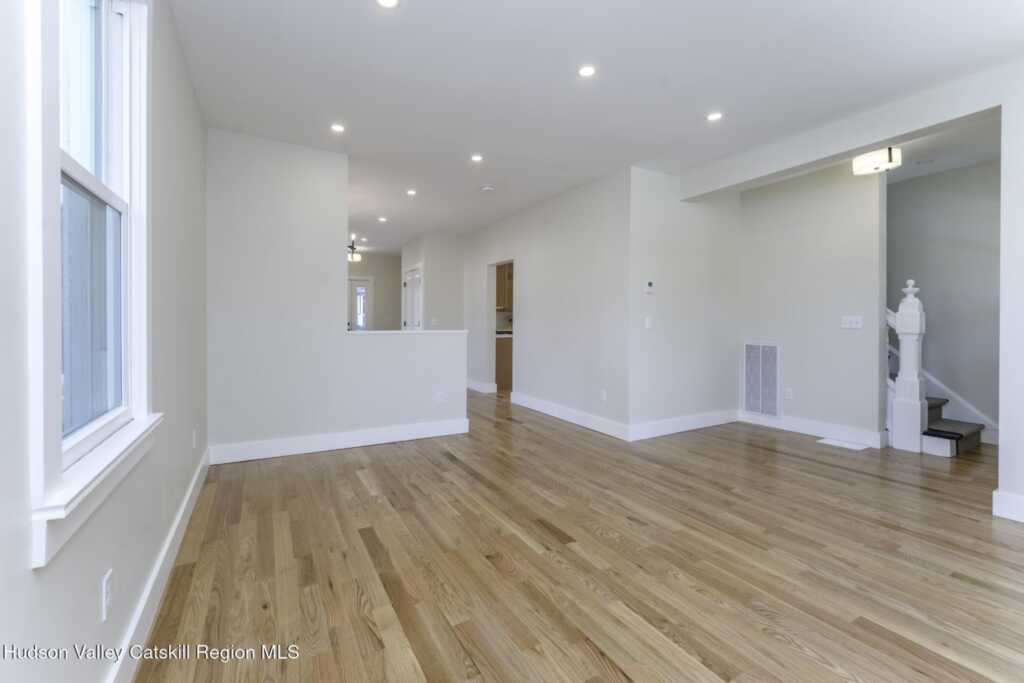 41 Fair Street, Kingston, NY 12401 - Photo 32 of 50