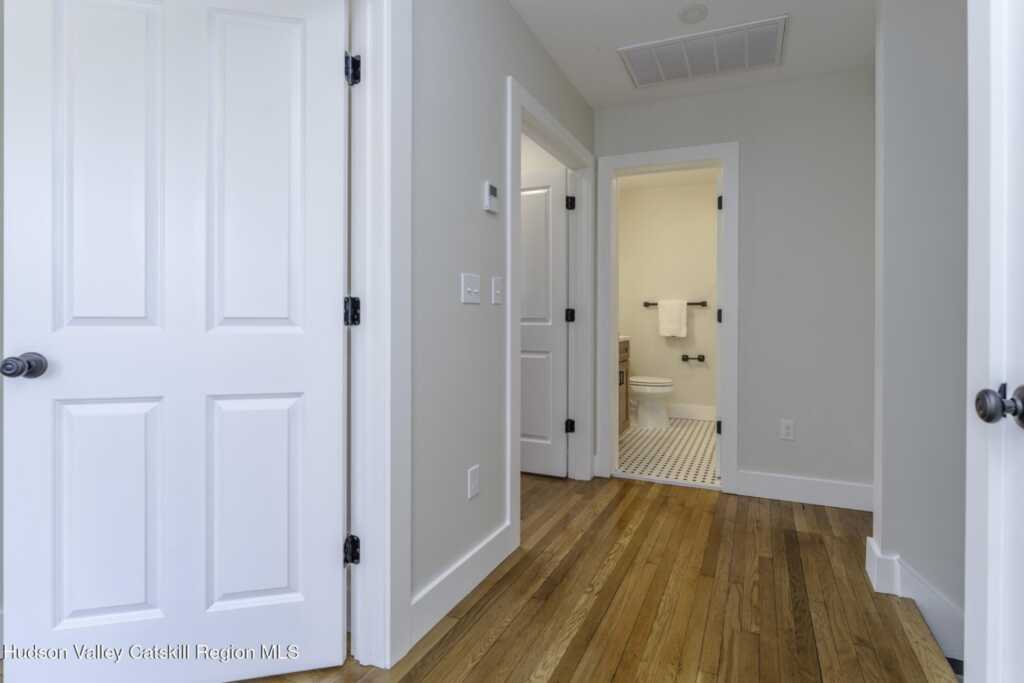 41 Fair Street, Kingston, NY 12401 - Photo 38 of 50